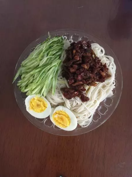 肉酱面