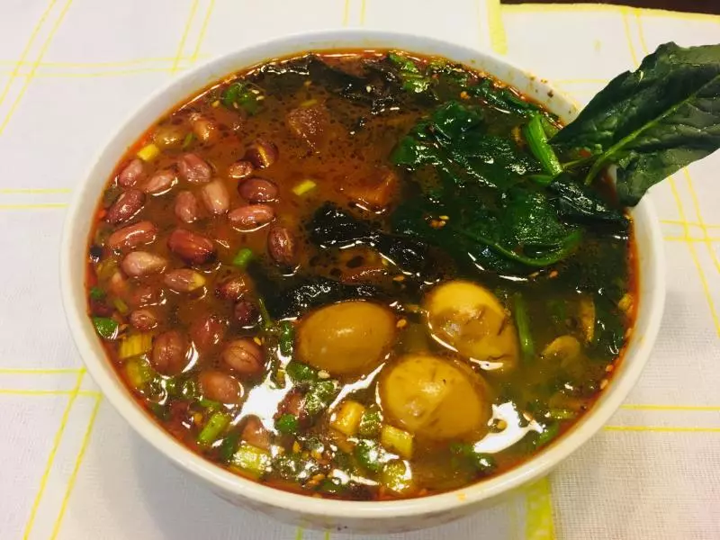 豪华红烧牛肉米线