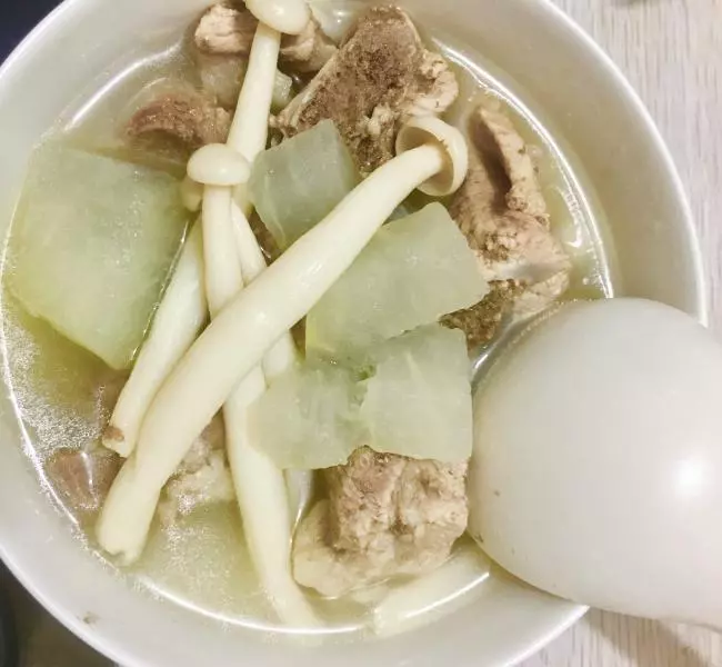 电饭煲版排骨冬瓜汤