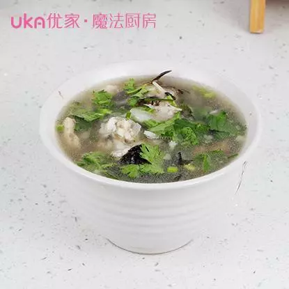 【魔法廚房】蘿蔔鯽魚湯