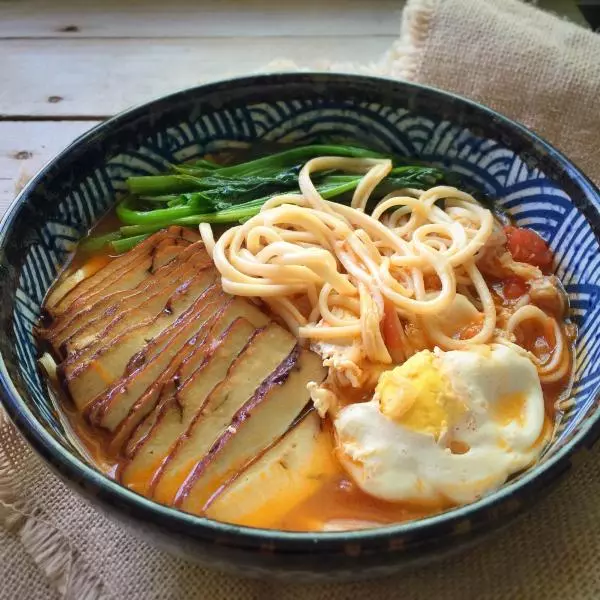 番茄藜麥湯麵