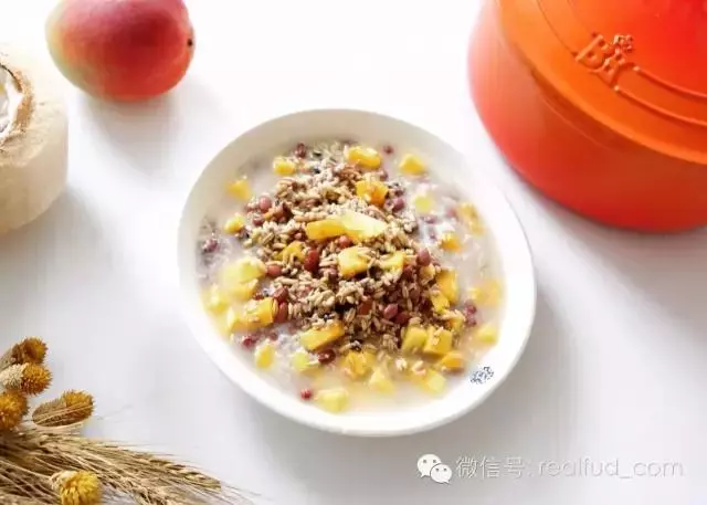 椰香芒果杂粮饭~