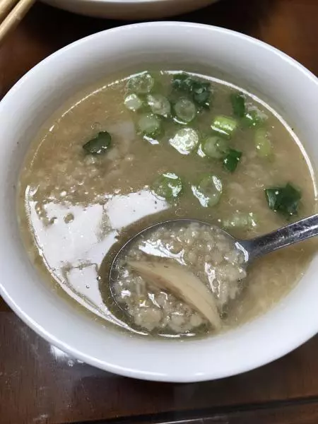 燕麥版糝湯（消耗各種肉湯）