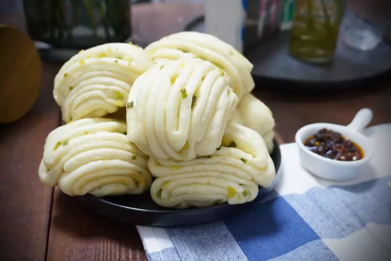 「遲の味」蔥油花捲