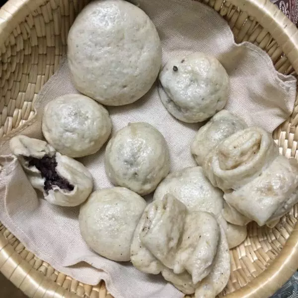 蒸豆包