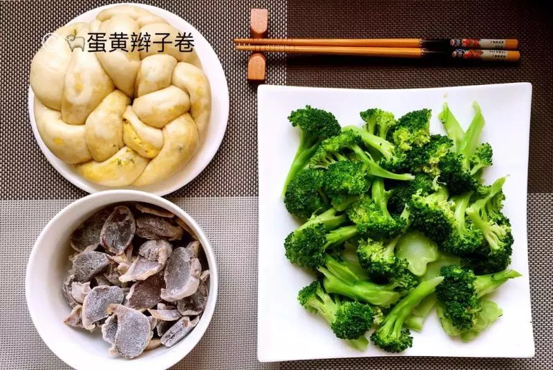 【原创】我是面食收割机——辫子蛋黄花卷