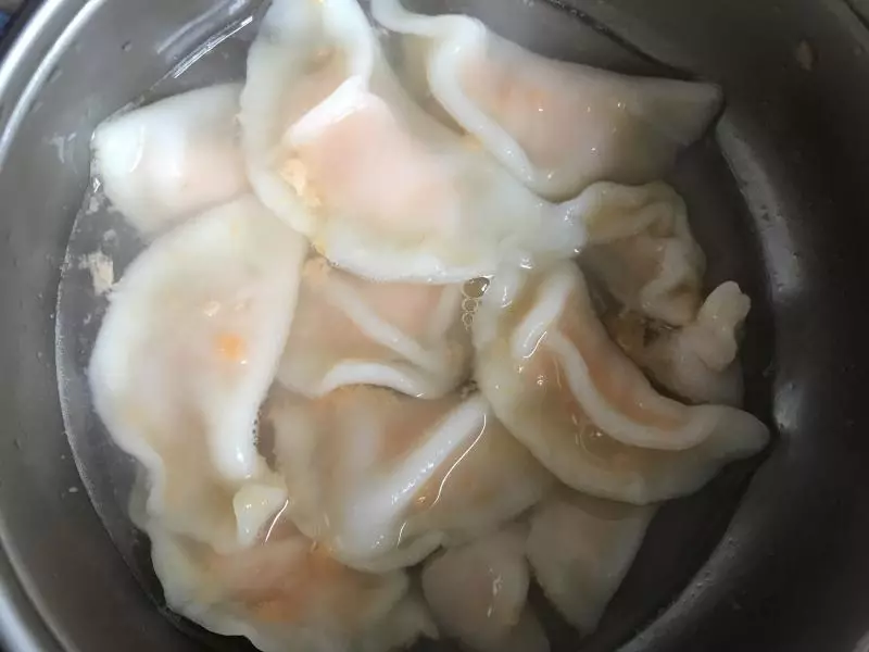 虾仁胡萝卜水饺