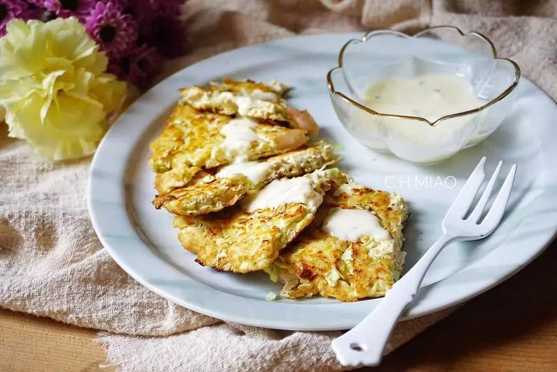 ‘高蛋白低脂’虾仁豆腐饼