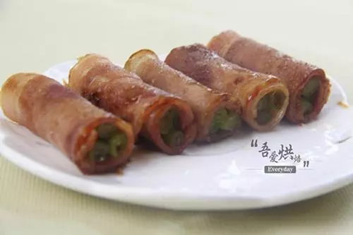 吃货麻麻，梦幻培根卷豆角佳肴