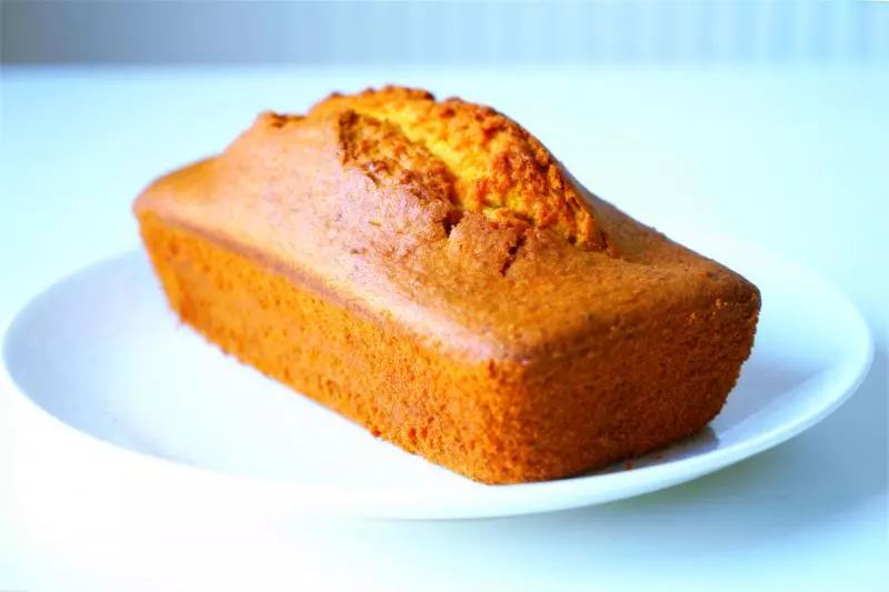 柑橘马德拉蛋糕［Zingy citrus Madeira cake］