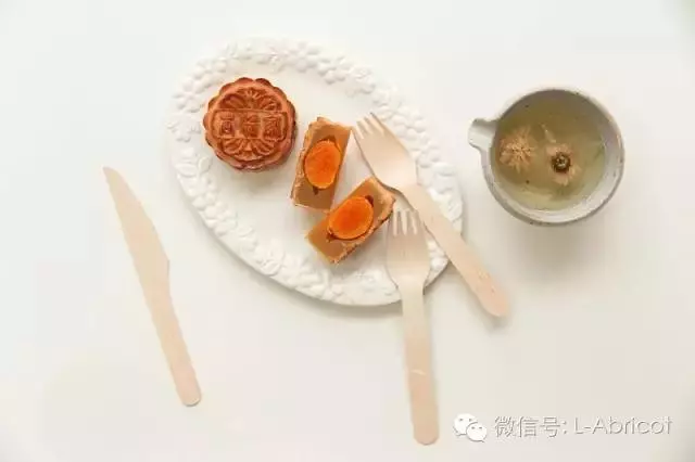 广式莲蓉蛋黄月饼