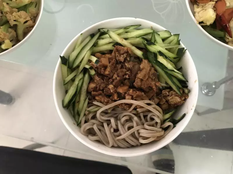 減肥餐主食一全麥炸醬麵