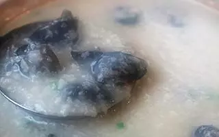 刺鲍乌鸡粥