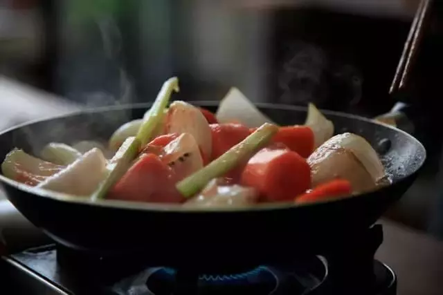 輕燉雞高湯