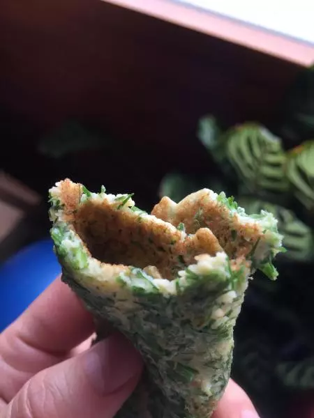 茴香鸡蛋玉米煎饼