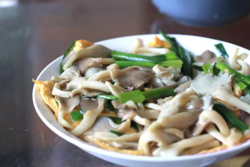 平菇浇鸡蛋饺