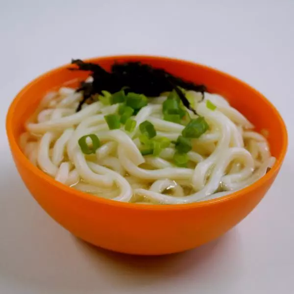 鸡汤乌冬面(Udon Noodles in Chicken Soup)