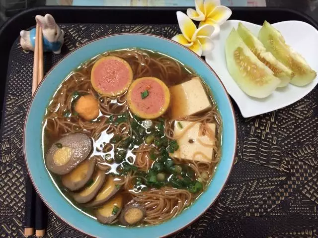 食堂砂锅面