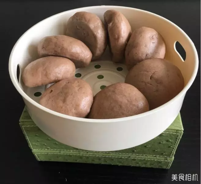 黑麥饅頭（加了豆漿哦）