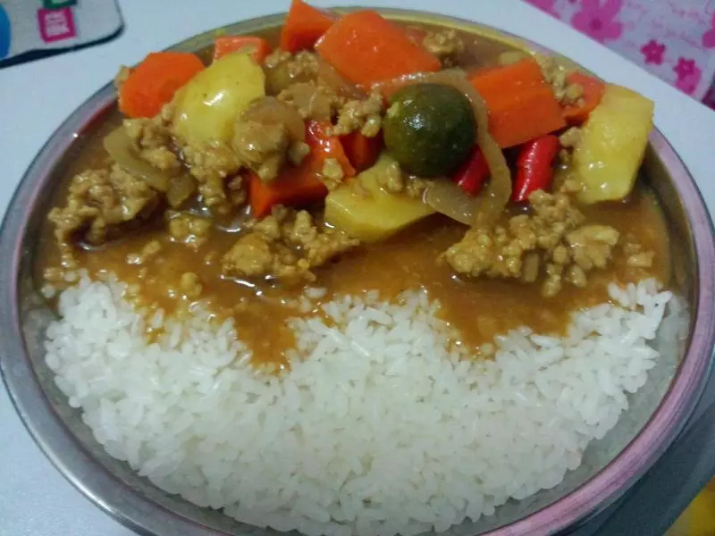 電飯煲咖喱飯