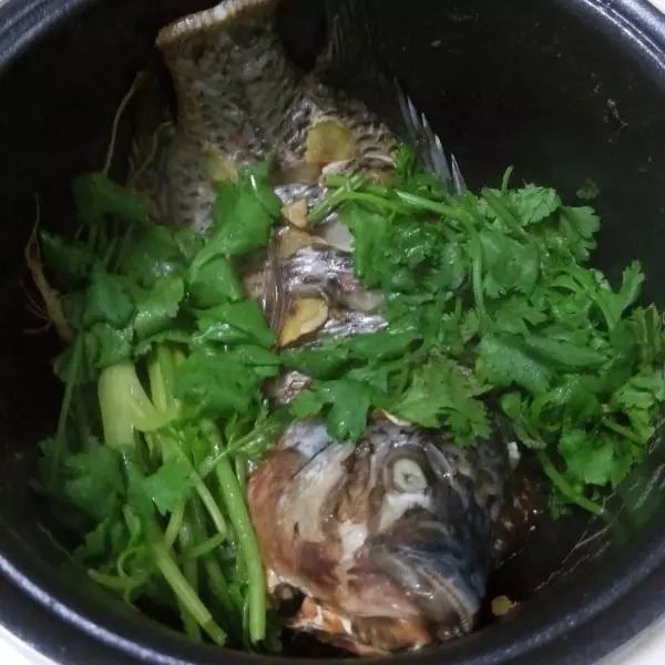 (電飯鍋)悶羅非魚