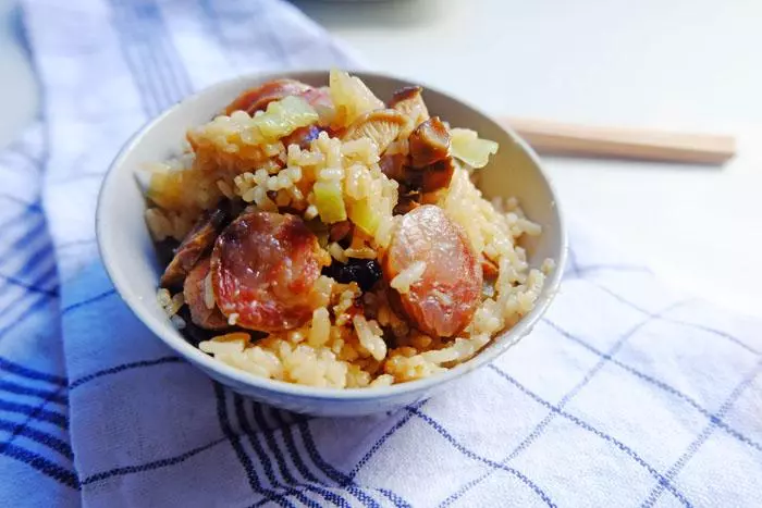 【臘腸什錦飯】簡易燜飯 健康香濃