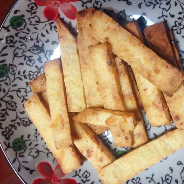 香晕在厨房的胡椒cheese饼干