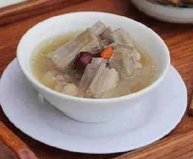 當歸羊肉湯