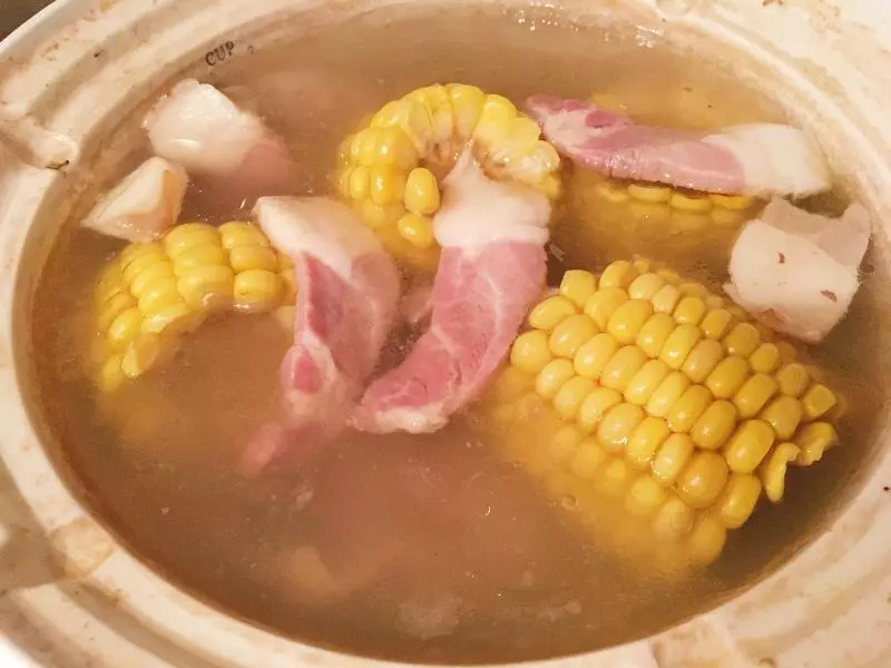 鹹肉濃湯