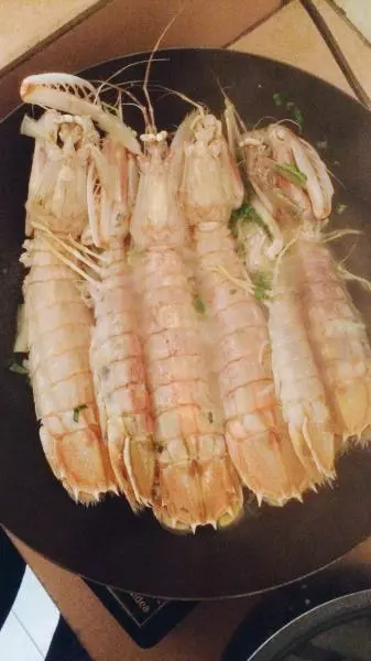 香蒜皮皮虾