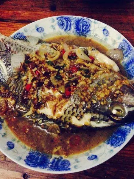 酸甜酸梅蒸魚