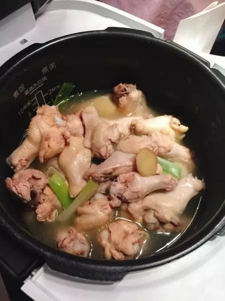 宝宝辅食无盐鸡翅根