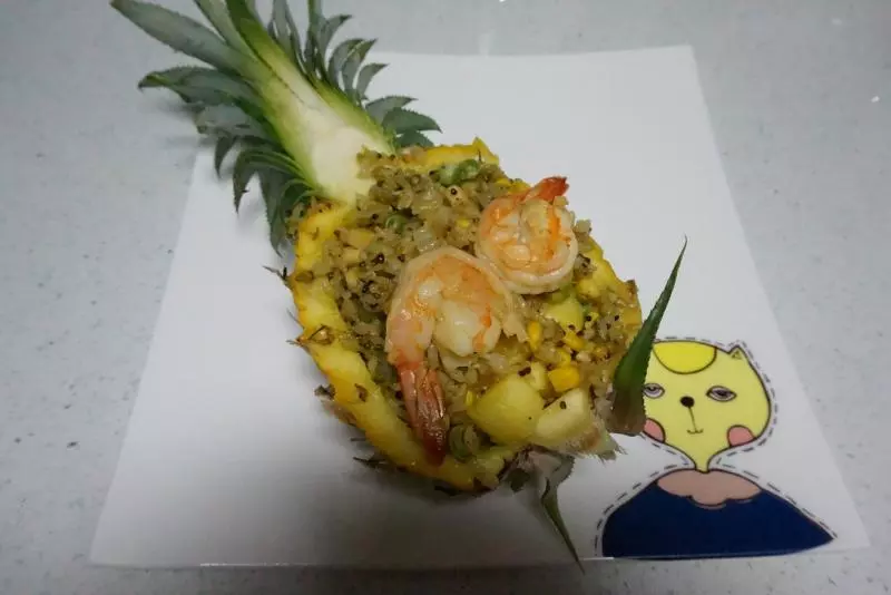 咖喱鲜虾菠萝饭
