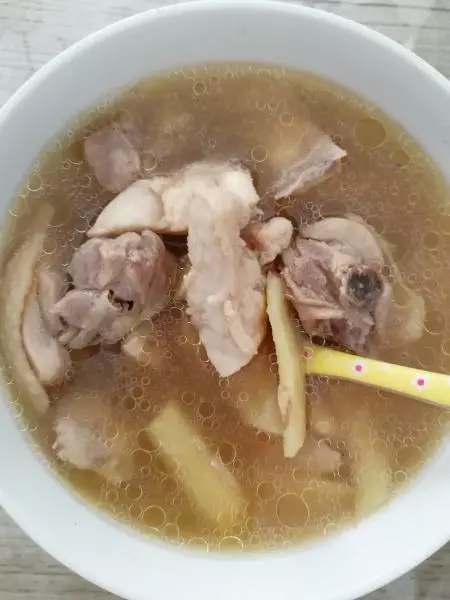 老黄酒煮鸡肉