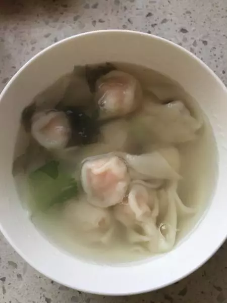 宝宝辅食——鲜虾馄饨