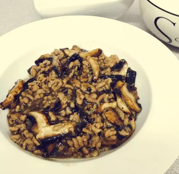 快手下飯菜—蘑菇炒肉