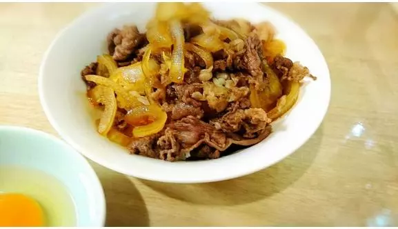 教你怎么做食其家高仿牛丼