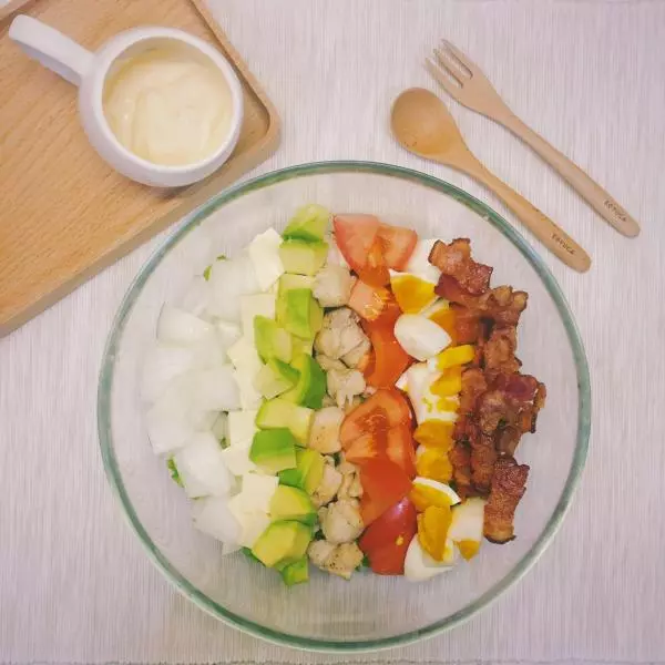 【My Brunch】——經典考伯沙拉（Cobb Salad）