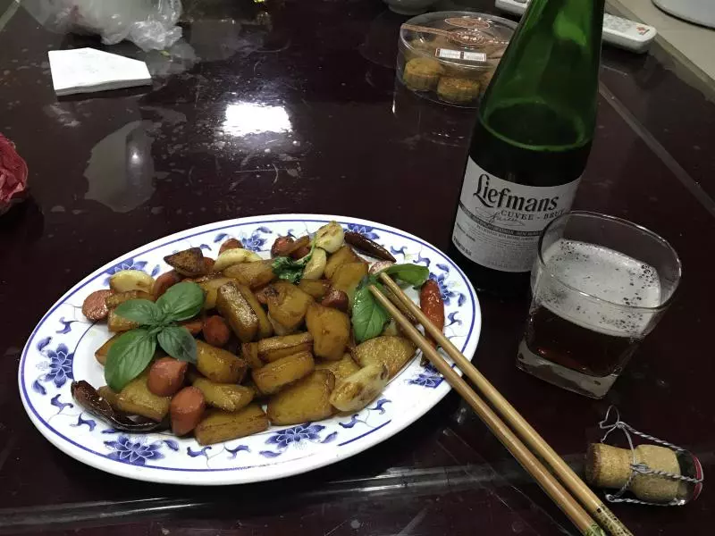 零杯土豆火腿腸