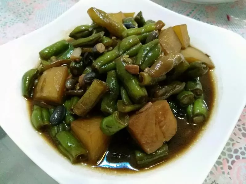 土豆燉芸豆啦