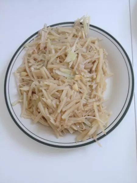 醋溜土豆絲