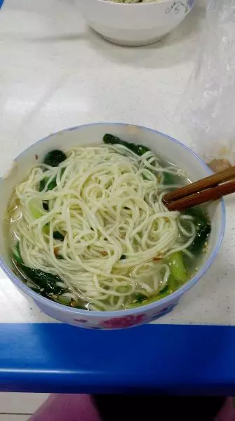 重慶小面（鮮美清湯）