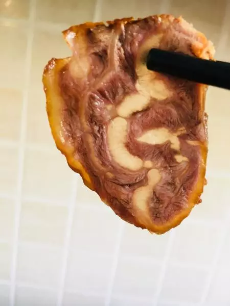 醬小牛腱子肉