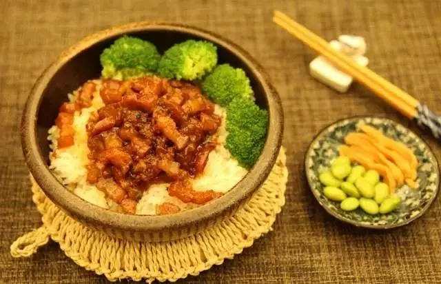 台式滷肉飯