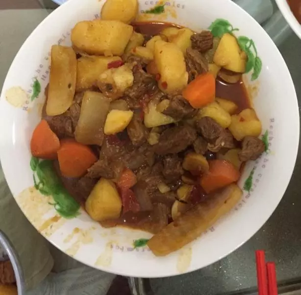 土豆燒牛肉