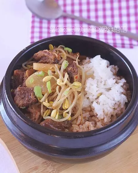 牛肉泡飯