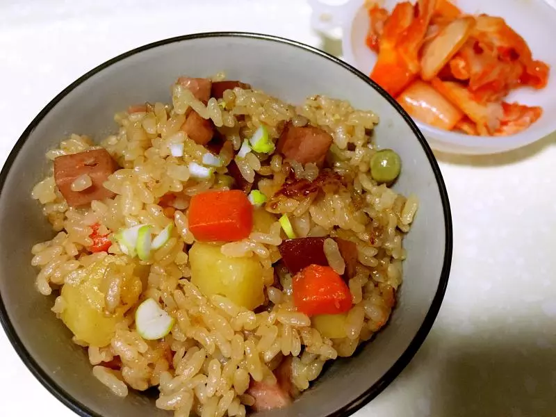 土豆香腸燜飯