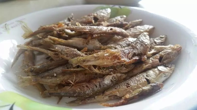 煎小魚?