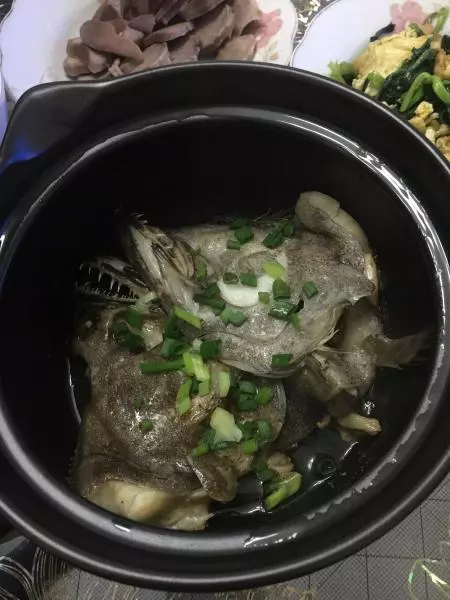 砂鍋鴉片魚頭