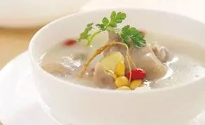 黃豆花生豬手湯